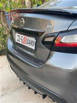 نيسان ألتيما